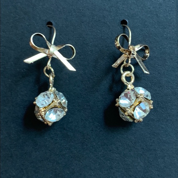 3/$30 Bow Drop Earrings Gold - Picture 6 of 7